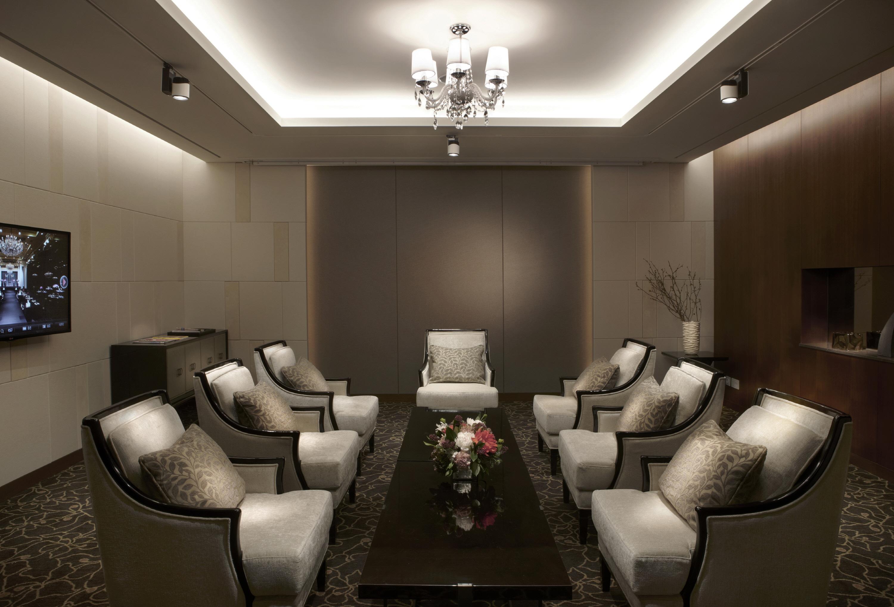 Lotte Hotel 4*